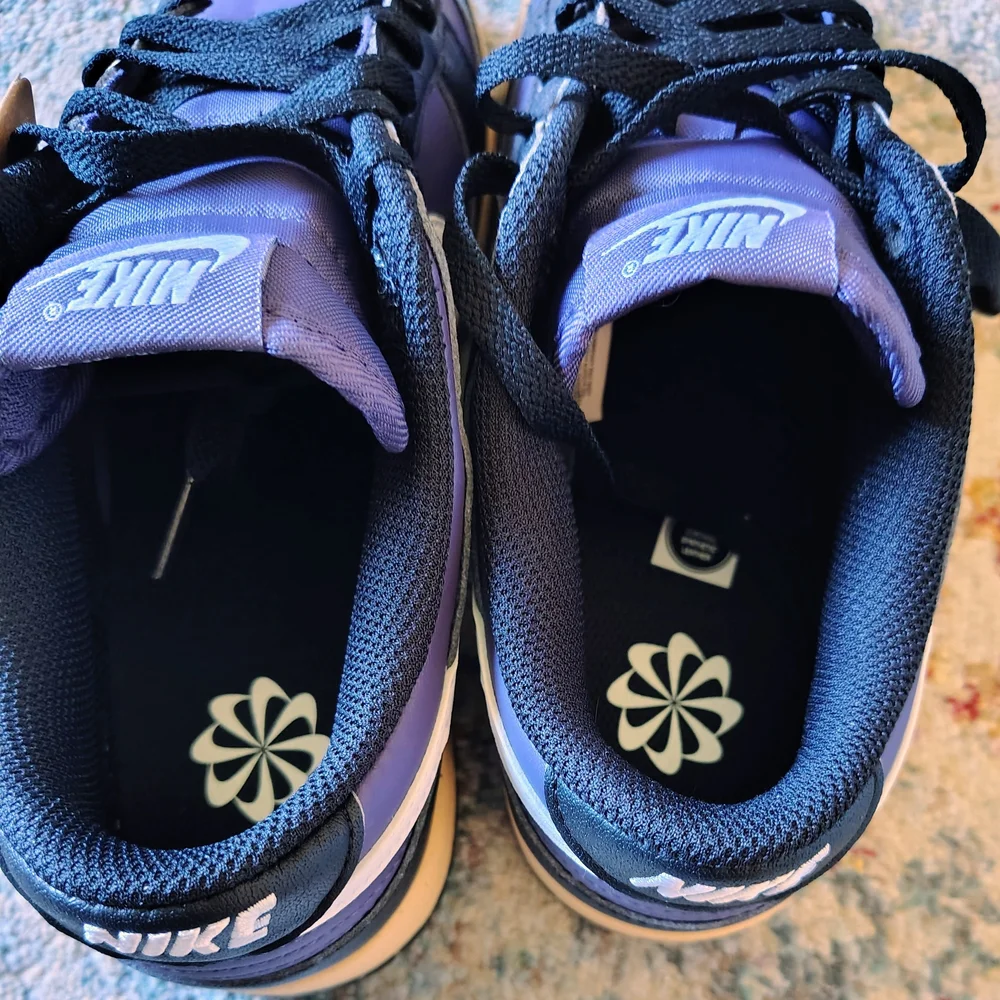Nike Women's Purple, Black & White Low-Top Sneakers - Picture 5 of 9